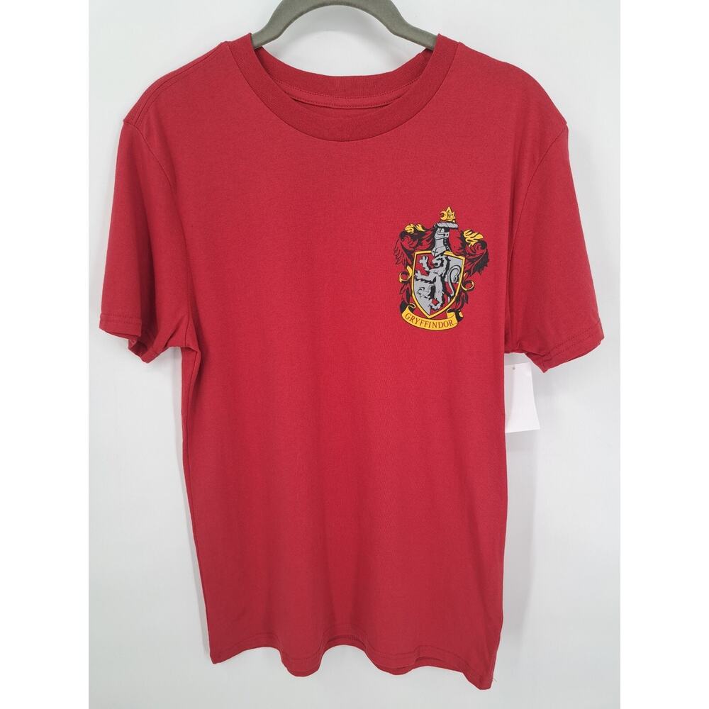 NWT Wizarding World Harry Potter Gryffindor Red Men's Tee Size Small Flaw